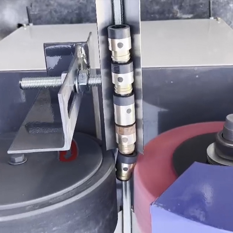 Conical tube polishing machine