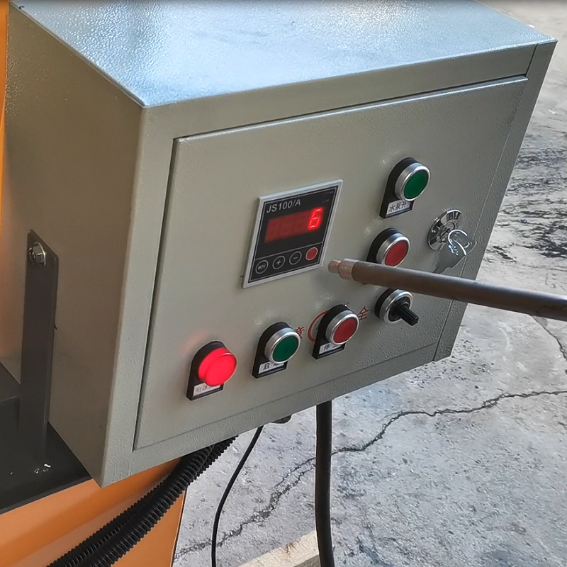 Aluminum pipe polishing machine