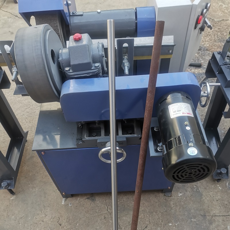 Automatic Pipe Polishing Machine With Pipe Stands
