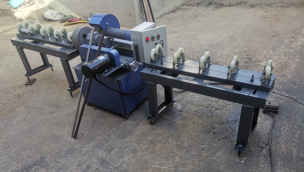 Automatic Pipe Polishing Machine With Pipe Stands