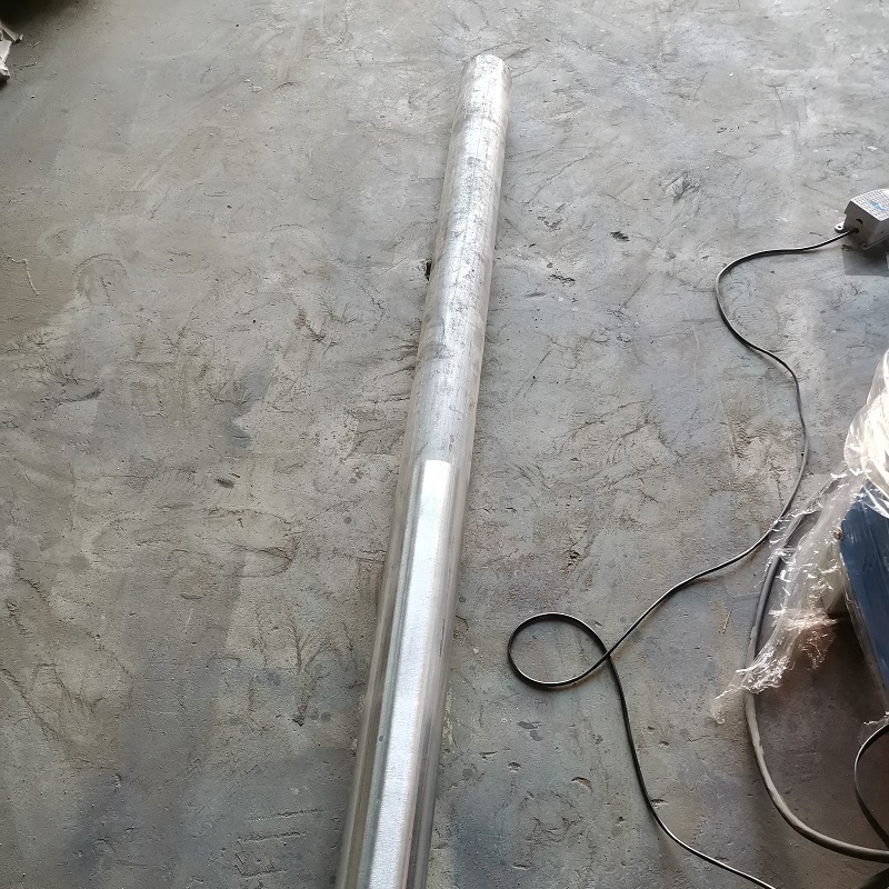 Planetary polishing machine for both straight and bent pipe