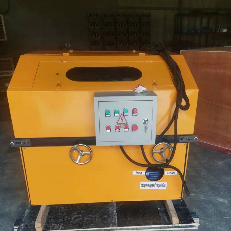 Copper pipe polishing machine