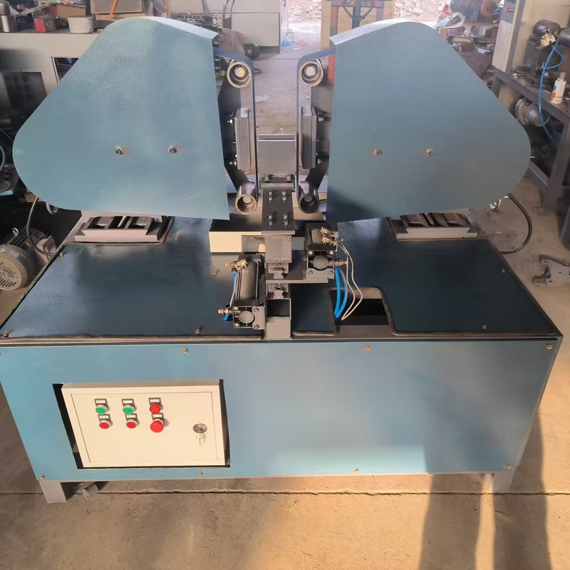 Hex nut polishing machine