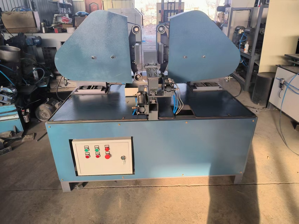 Hex nut polishing machine
