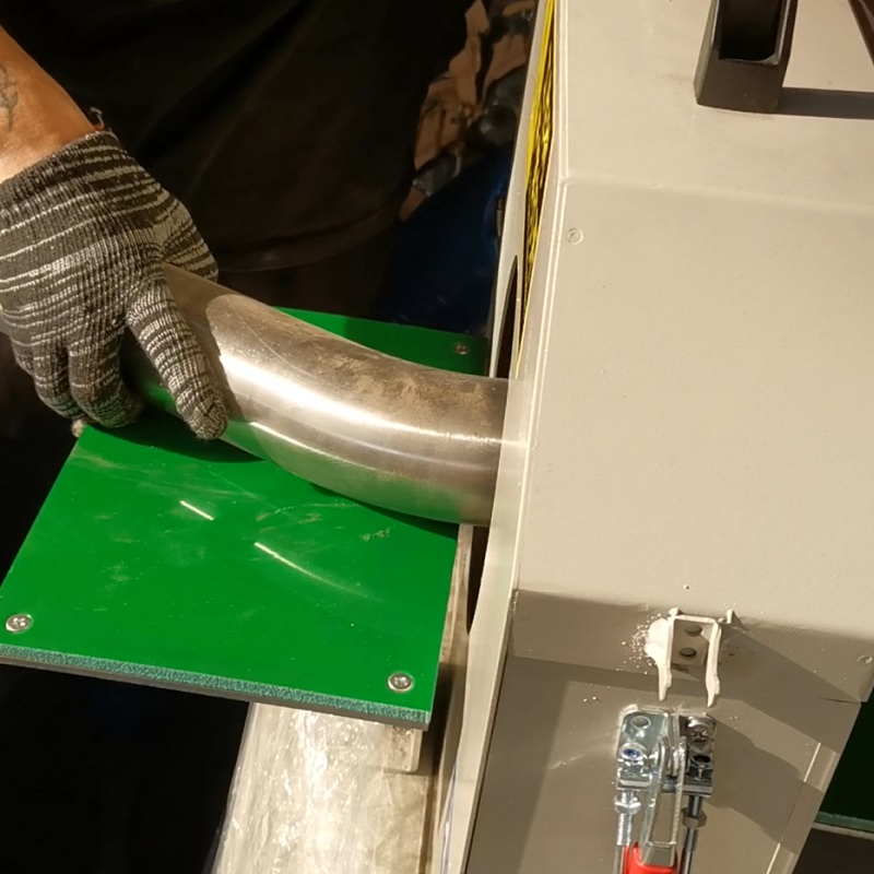 Planetary pipe polishing machine