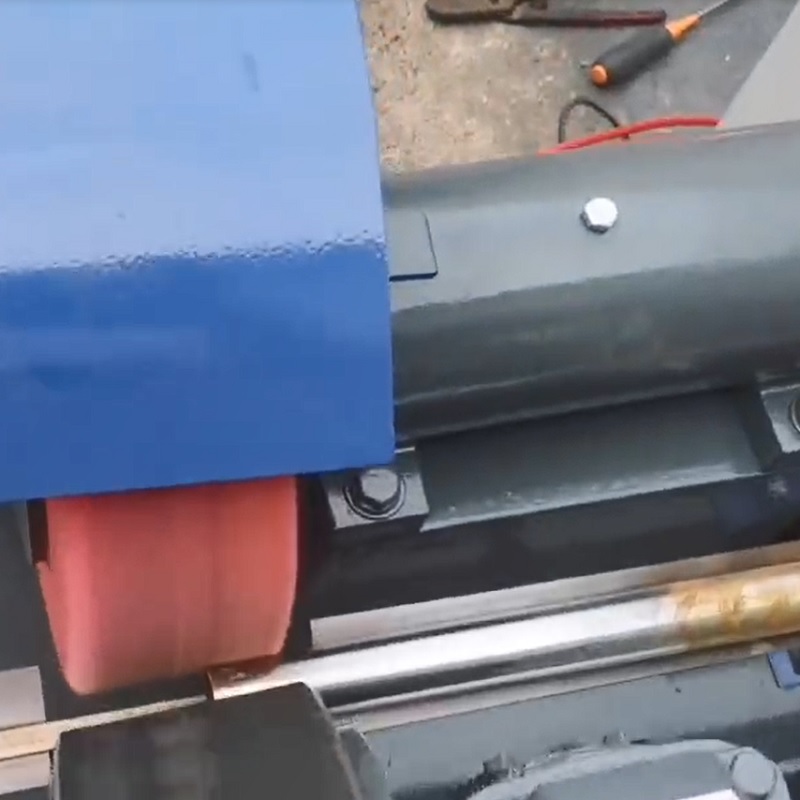 Pipe Rust Removing Machine
