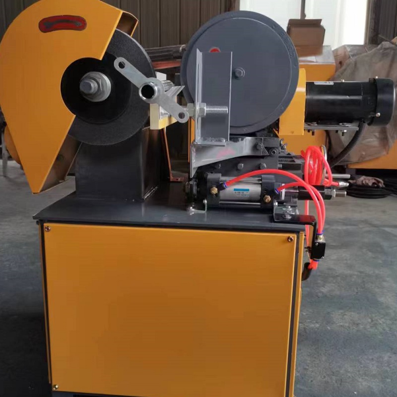 Ball head rod polishing machine
