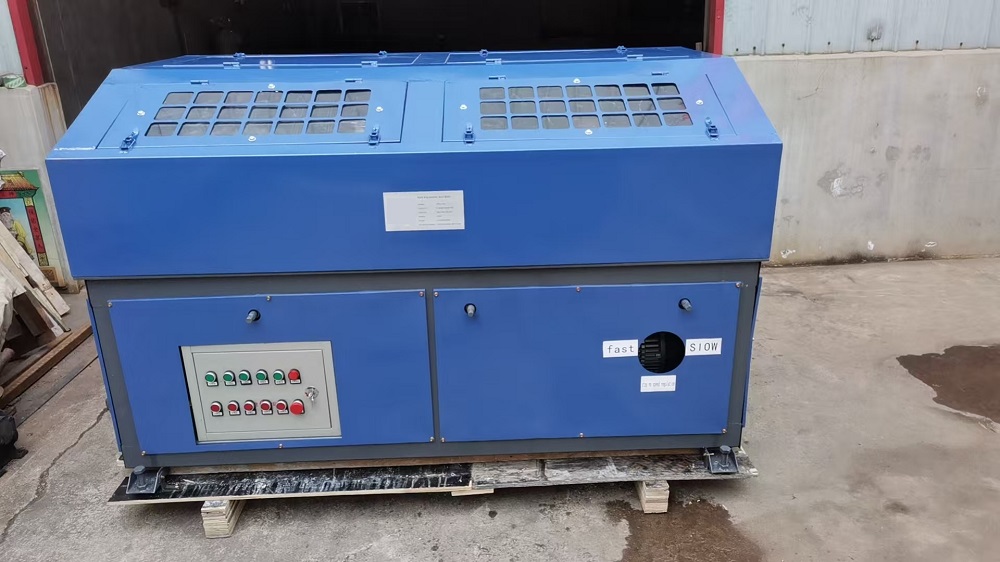 Centerless pipe polishing machine