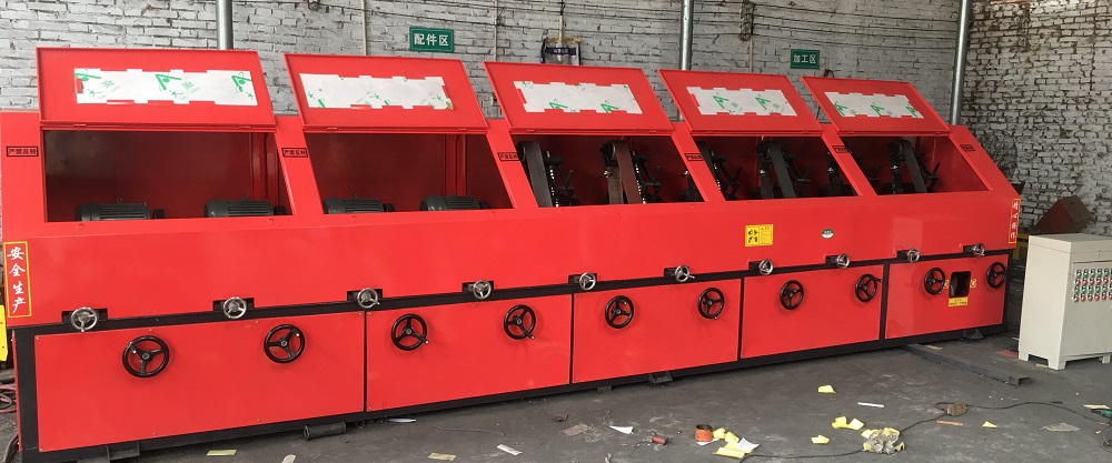 Shipyard pipe polishing machine