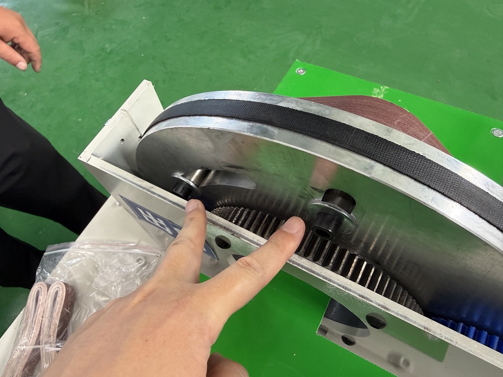 How To Run A Planetary Pipe Polishing Machine For Bent Pipe