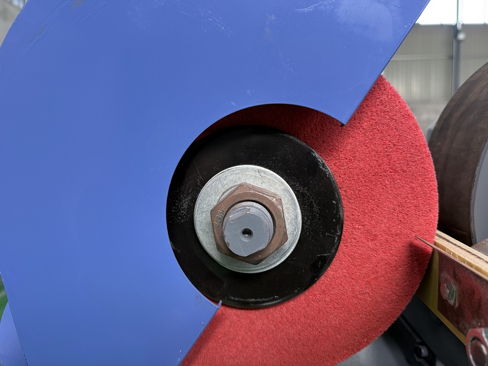 how to replace the polishing wheel